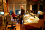 Con mi compa�ero Gustavo Ros en nuestro estudio de grabaci�n "Las Vegas" en Colmenar de Oreja - Madrid