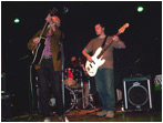 Invitado por "La banda de la Luna azul" en la presentaci�n de su disco "Zumbando" Agadu Montevideo 2005