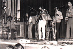 A�o 1972/73 "La Banda" integrada Ruben Rada, Dan Jackson, "Pito" Varela, Ra�l Lerma, Luciano, Daniel Bertolone, Jorge Graf y yo en el teatro Stella de Italia - Montevideo - Uruguay
